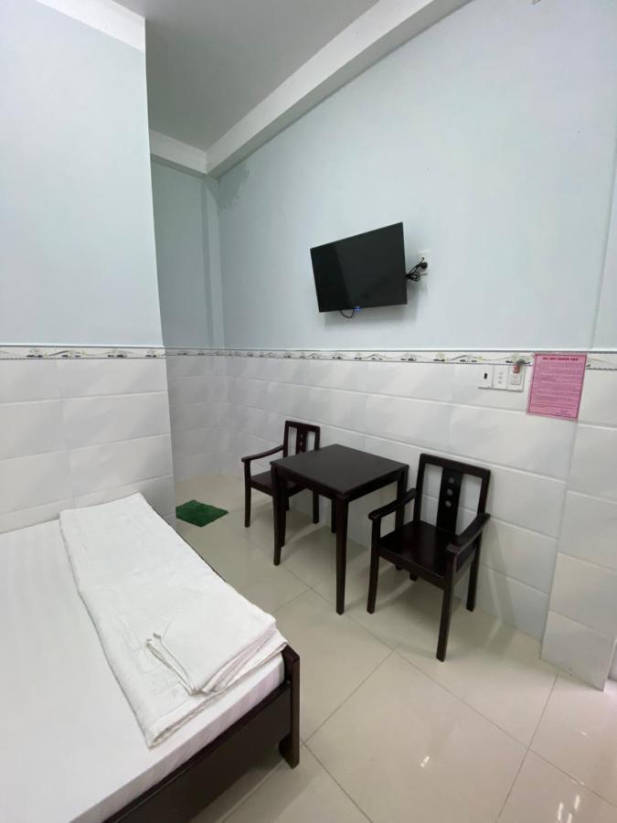 Phuoc Hung 1 Hotel หวินห์ลอง ภายนอก รูปภาพ
