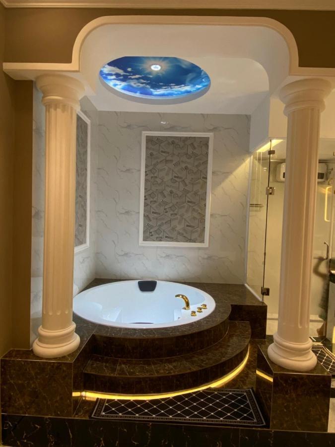 Phuoc Hung 1 Hotel หวินห์ลอง ภายนอก รูปภาพ